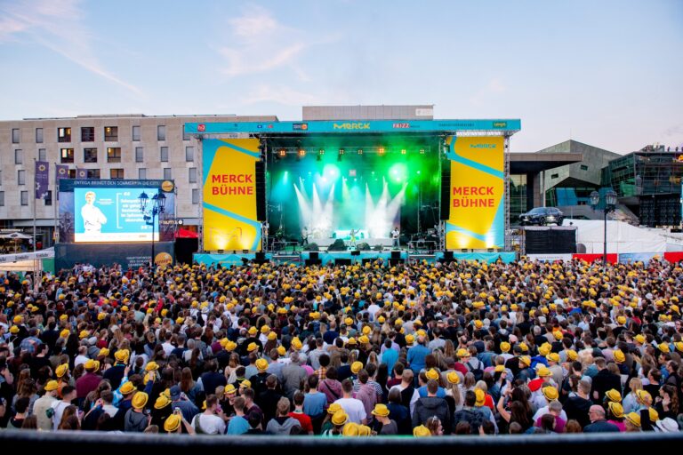 Party in der Innenstadt Endlich wieder Schlossgrabenfest! 