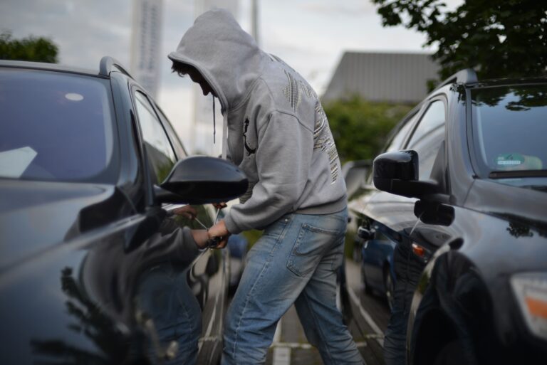 398.000 Straftaten Anstieg bei Kriminalität in Hessen 