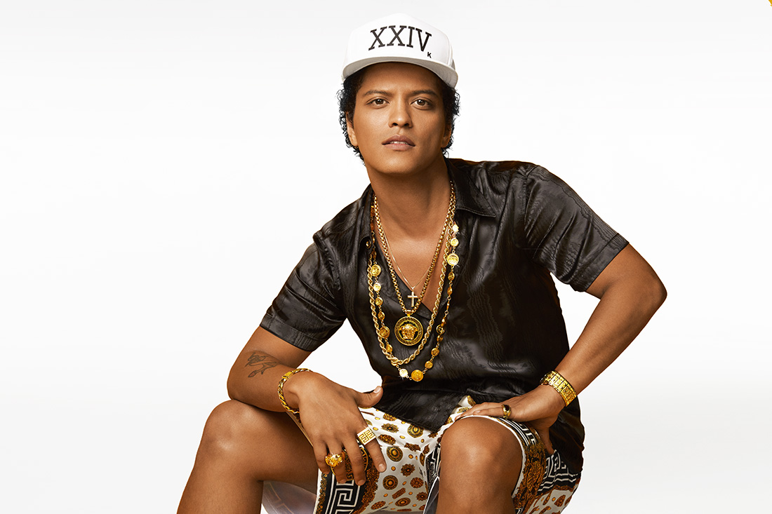 Was feierst Du mehr? „Die With A Smile“ oder „APT.“ – Welcher neue Bruno Mars-Song ist besser? 